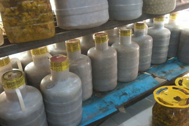 کشف و معدوم سازی ۹۵ کیلوگرم مواد غذایی فاسد در تالش کشف و معدوم سازی ۹۵ کیلوگرم مواد غذایی فاسد در تالش