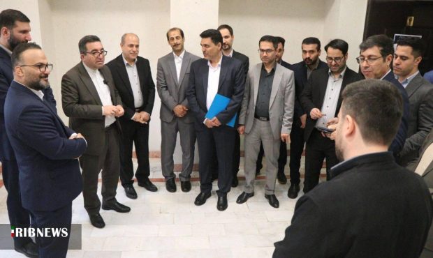 دفتر کانون بازنشستگان ثبت اسناد و املاک افتتاح شد