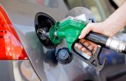 نماینده مجلس: ضمانتی درباره قیمت بنزین نیست