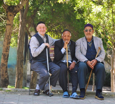 صدور احکام ۶۵ هزار نفر از بازنشستگان کشوری صدور احکام ۶۵ هزار نفر از بازنشستگان کشوری