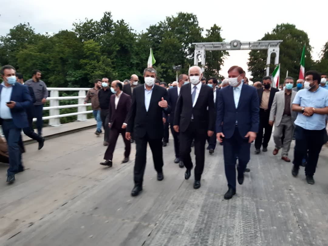 بازدید وزیر راه و شهرسازی از بارانداز راهآهن و پل ریلی آستارا بازدید وزیر راه و شهرسازی از بارانداز راهآهن و پل ریلی آستارا