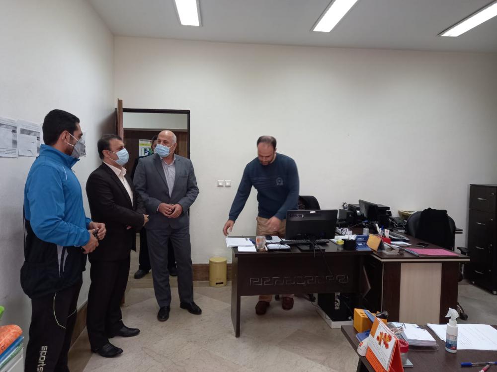 بازدید سرزده فرماندار رشت از اداره ورزش و جوانان