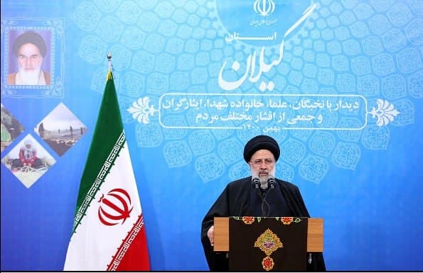سواحل اشغال شده به وسیله دستگاه ها باید به سرعت آزاد شود/ هدف مناطق آزاد محقق نشد/ توسعه گردشگری باید در پرتو حفظ فرهنگ بومی و دینی باشد