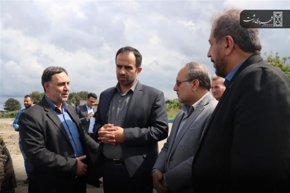 عمق آب بندان عینک رشت با اتمام لایروبی یک متر بیشتر می شود