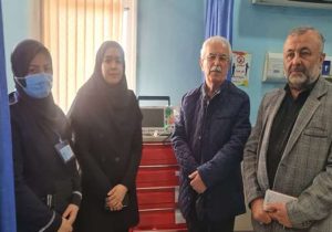 یک دستگاه الکتروشوک به بیمارستان نیکوکار اهدا شد یک دستگاه الکتروشوک به بیمارستان نیکوکار اهدا شد